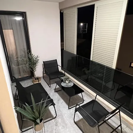 Luxury 2 Bedroom Near The Split Apartamento Solin
